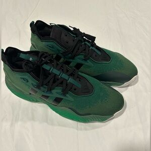 Adidas Men's Trae Young 3